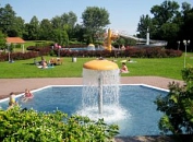 Freibad Burkartshain © Falk Scheuring