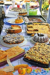 Kuchenbasar.jpg © Katrin Richter