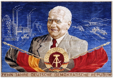 Pieck Teppich.png Wandteppich Wilhelm Pieck