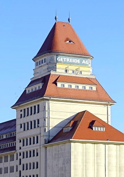 Wurzener Nahrungsmittel GmbH,
Mühlenturm der ehemaligen Krietschwerke,
2013 © Bertram Kober, Leipzig © KulturBetrieb Wurzen