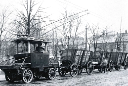 elekrtische, gleislose Bahn im Winter